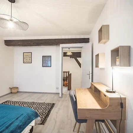 Les Ursulines Apartment